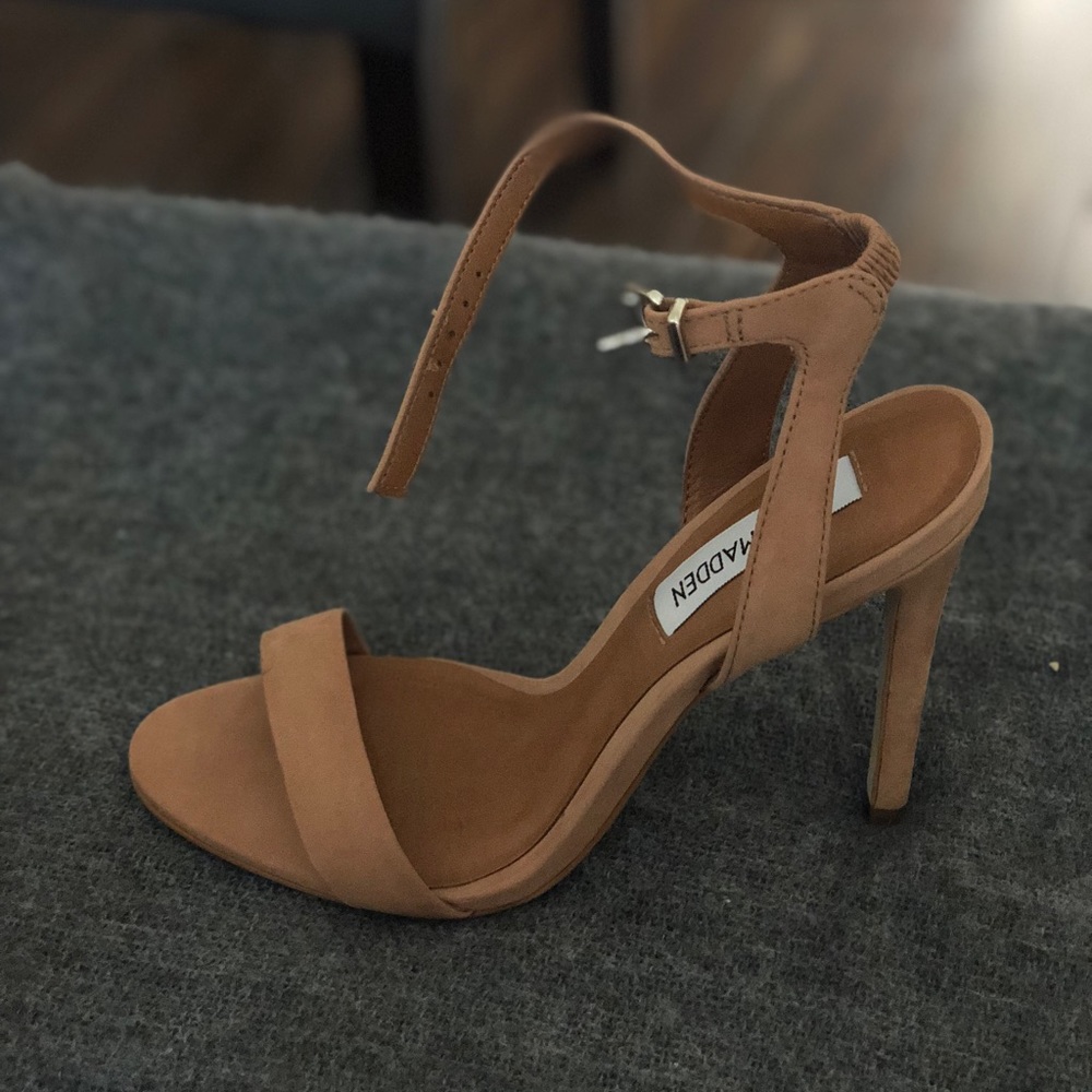 Steve Madden Strappy Pumps